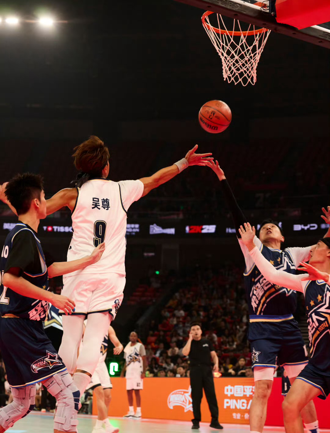 DB电竞下载-异国篮球赛事精彩纷呈，体育激情持续升温的简单介绍