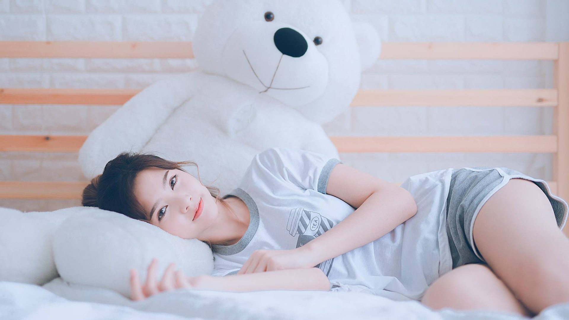 DB电竞直播平台入口-奥斯梅恩的统治级数据与丹麦的决胜局，当个人英雄主义遇上团队韧性