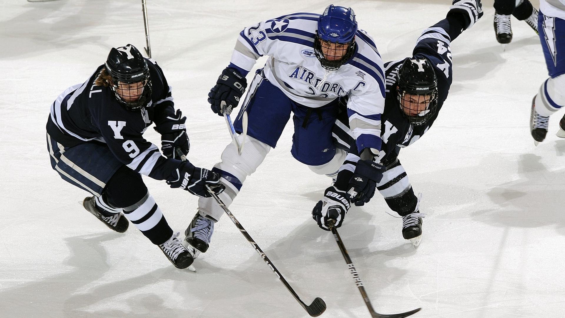蒂亚戈关键一击改写历史,曼联淘汰美国背后的战术革命