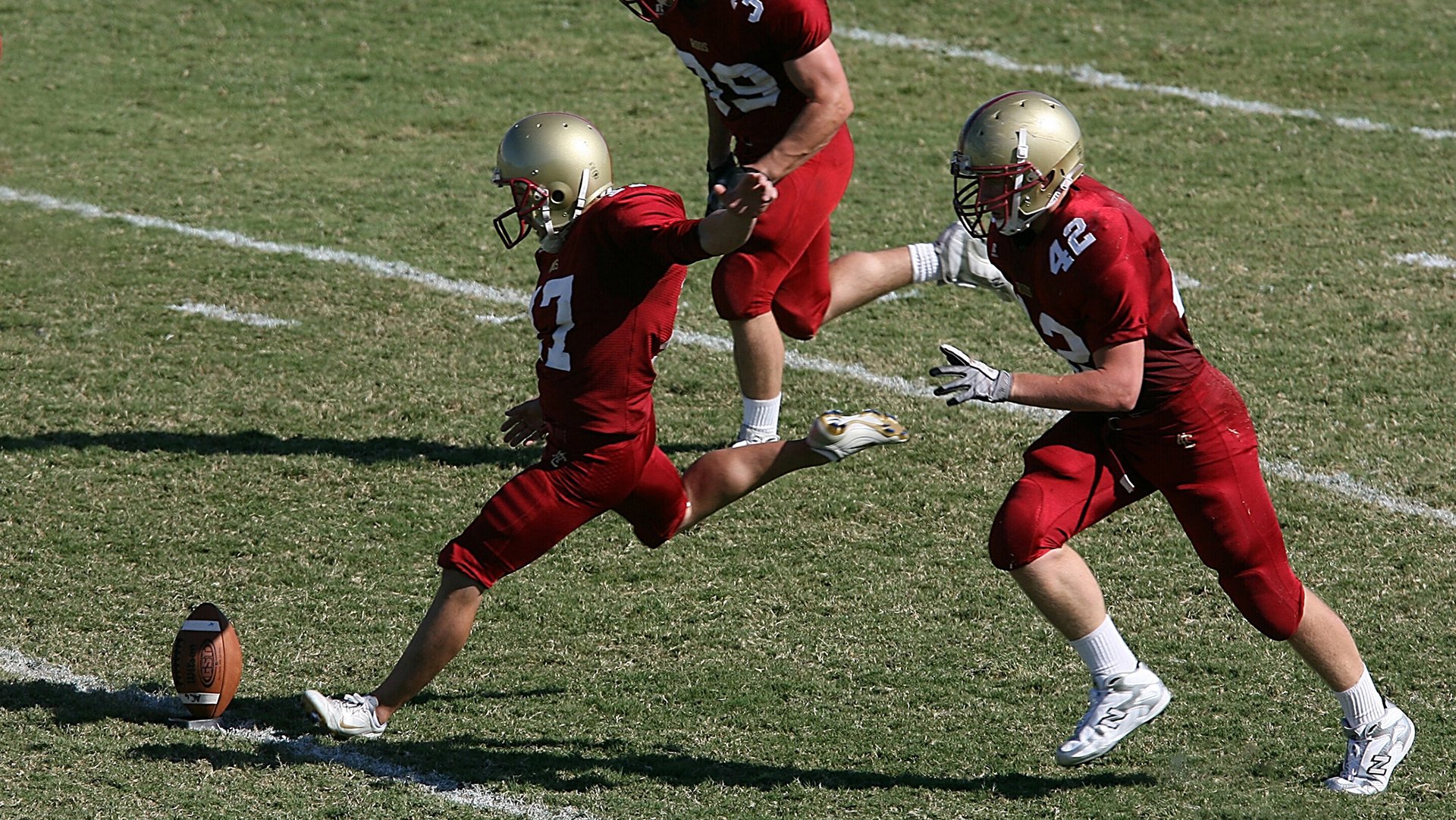 亚洲足坛新纪元,泰国绝杀韩国的震撼之夜与辛杜改写羽坛历史的双重启示
